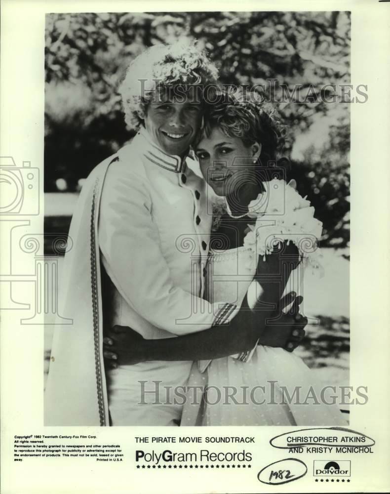 1982 Press Photo Actors Christopher Atkins and Kristy McNichol in "Pirate Movie"- Historic Images