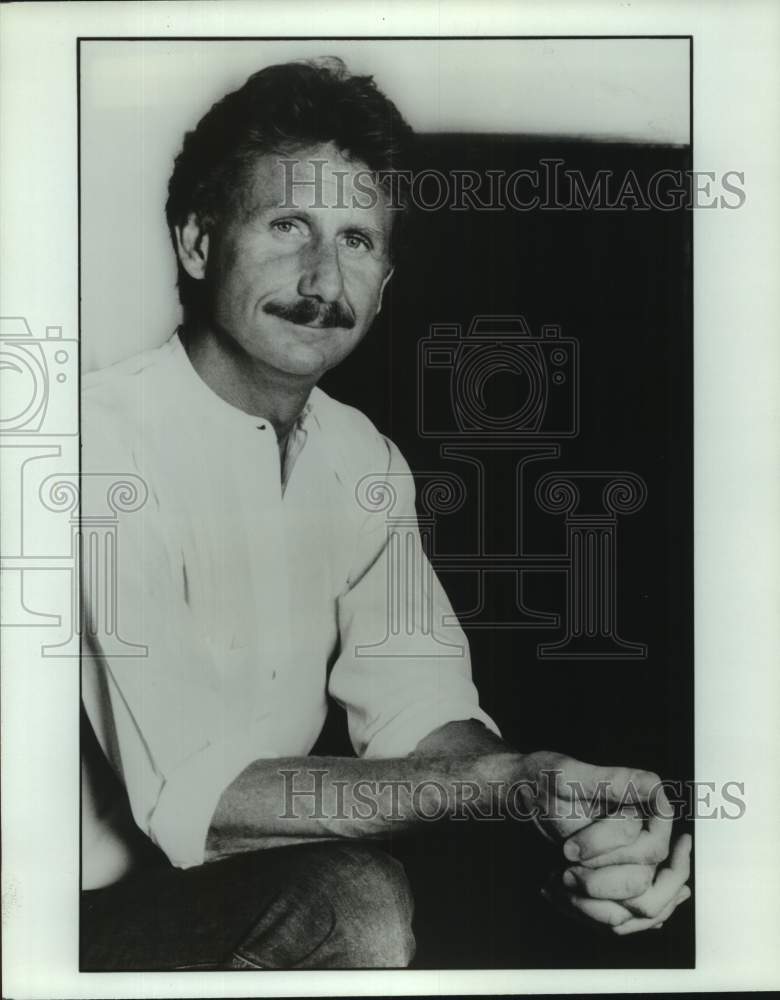 1983 Press Photo Actor Rene Auberjonois - sap23443- Historic Images