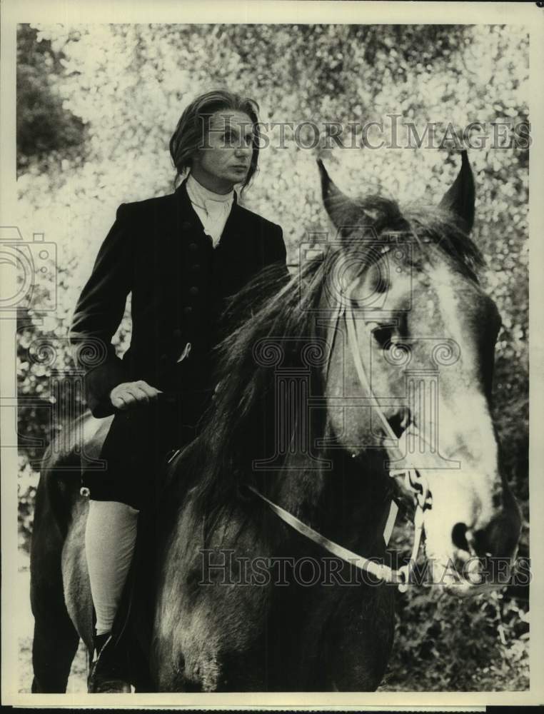 1980 Press Photo Actor Rene Auberjonois in "Once Upon a Midnight Dreary" on CBS- Historic Images