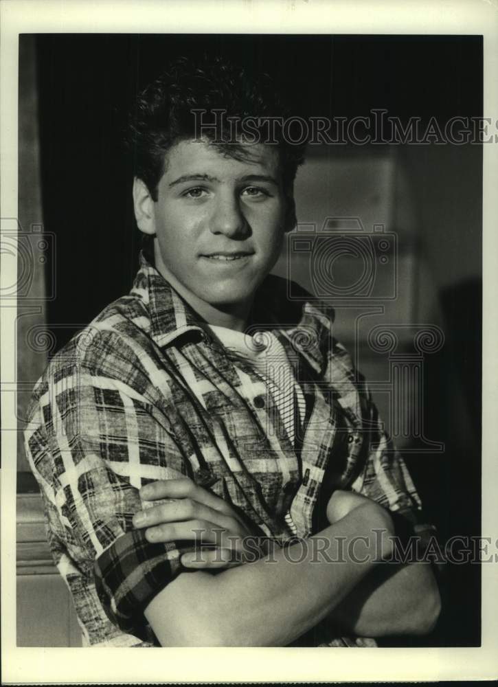 1986 Press Photo Actor Billy Jacoby in "The Wizard" on CBS Television- Historic Images