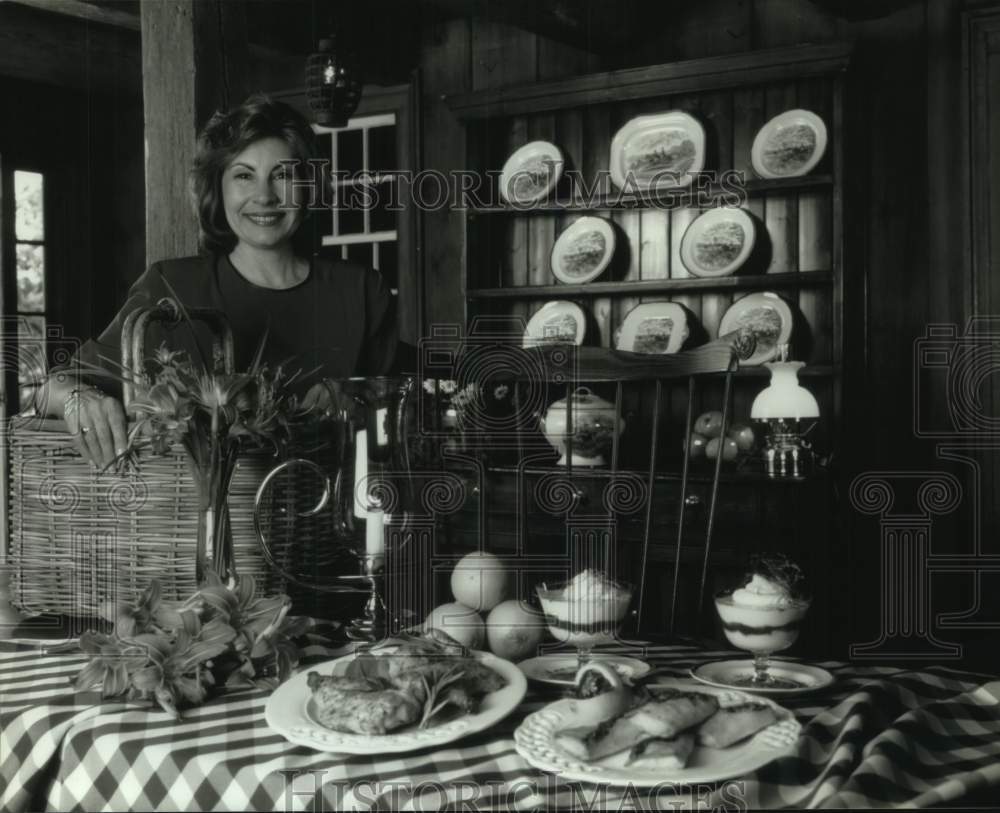 1997 Press Photo Gail Greco, Host, Country Inn Cooking with Gail Greco on TV- Historic Images