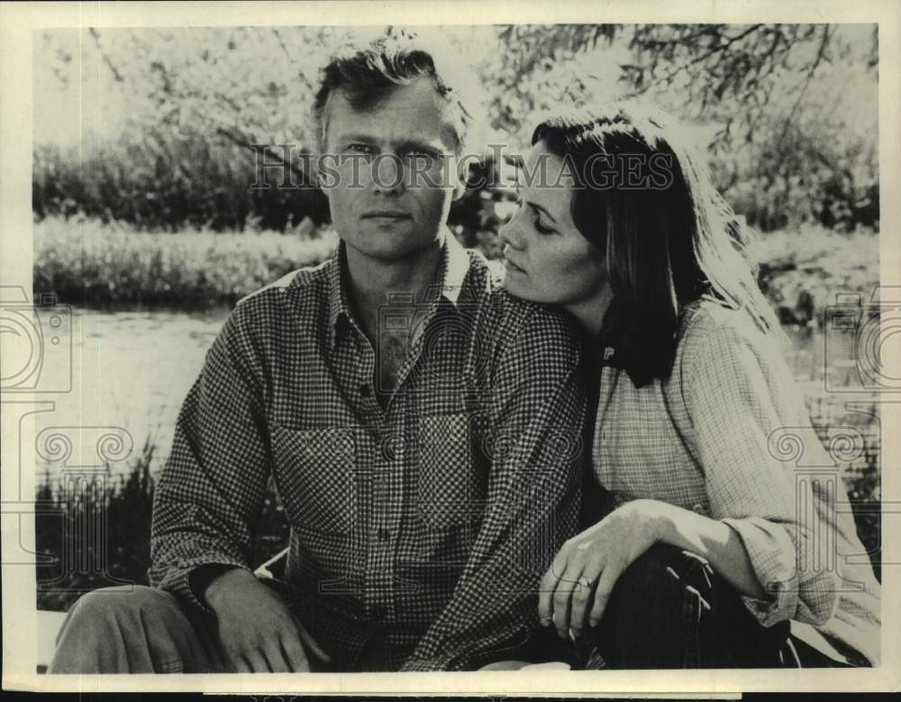 1981 Press Photo Actors John Savage and Diane Hull in &quot;The Onion Field&quot; on ABC- Historic Images