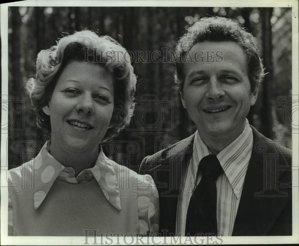 Press Photo Musicians Yarbrough & Cowan in Symphony Concert - sap39263- Historic Images