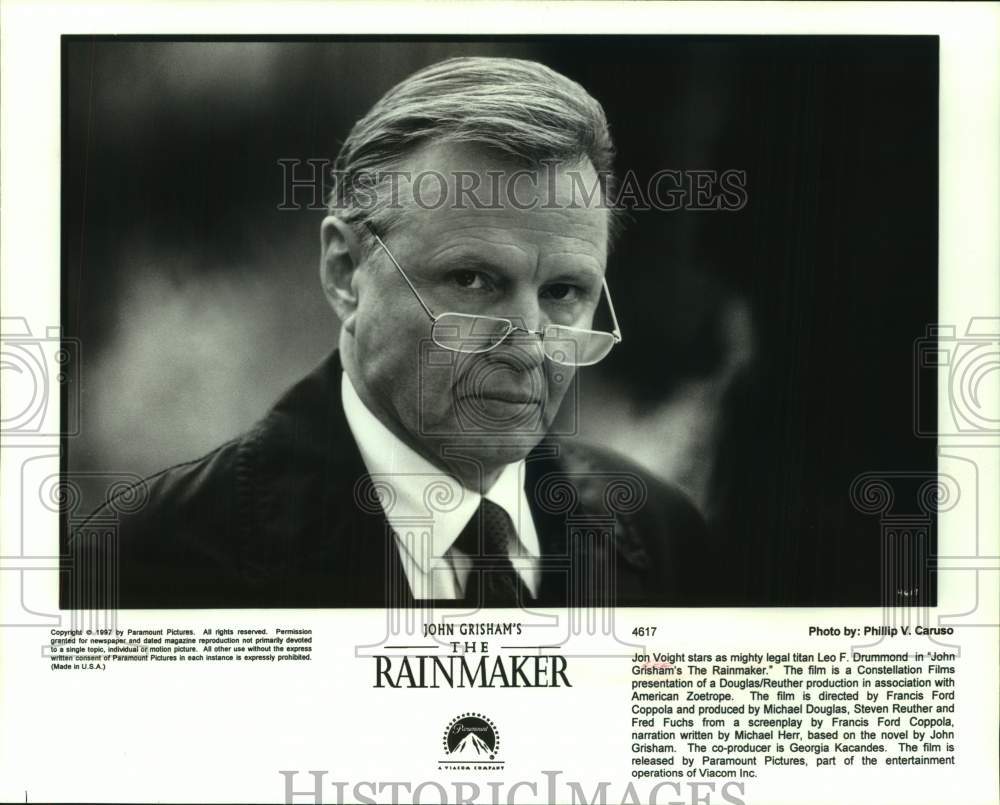 1997 Press Photo Actor Jon Voight in &quot;The Rainmaker&quot; movie - sap41763- Historic Images