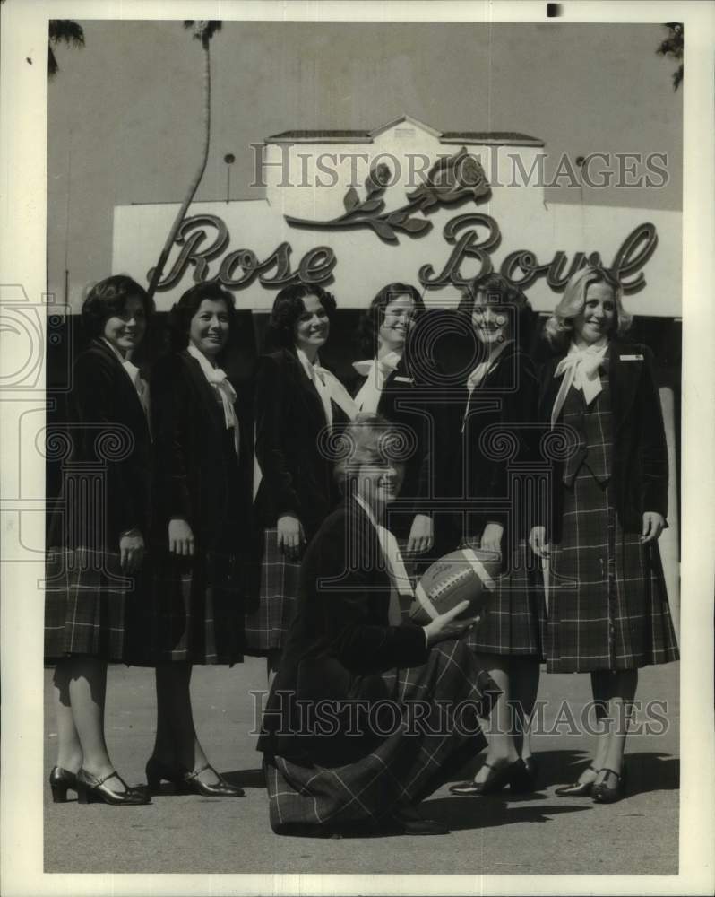 1976 Press Photo Tournament of Roses Queen and Her Court, on NBC. - sap46743- Historic Images