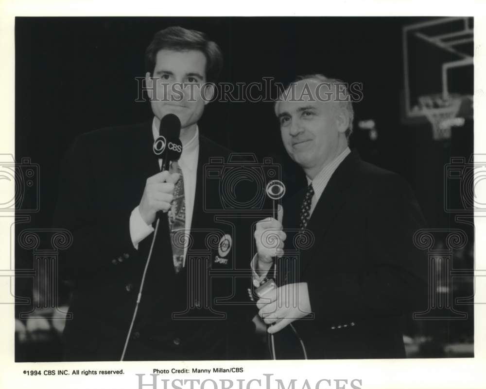 1994 Press Photo Jim Nantz & Billy Packer host 1994 NCAA Men's Basketball.- Historic Images