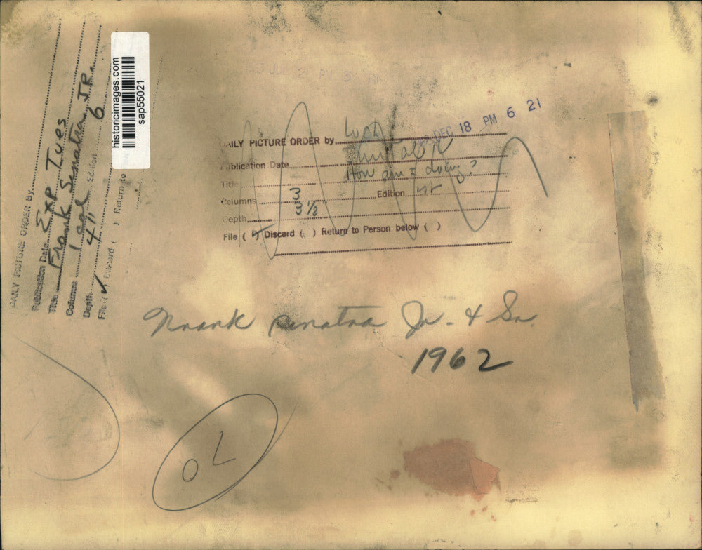 1962 Press Photo Singer and entertainer Frank Sinatra and son, Frank Jr.