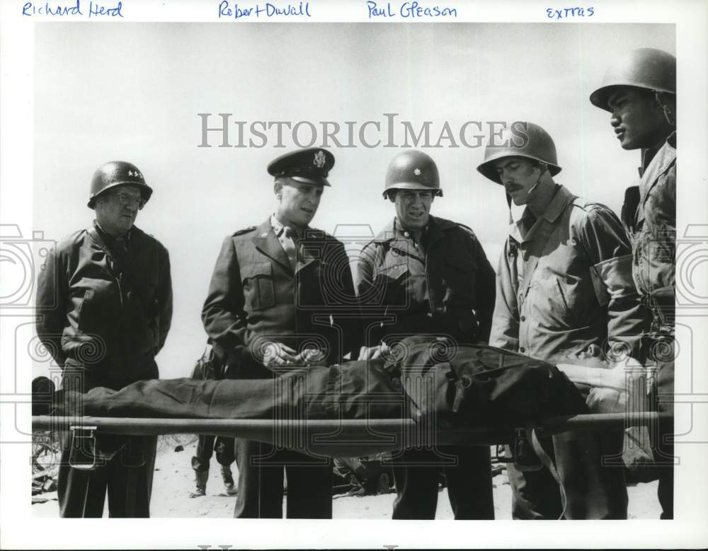 1979 Press Photo Richard Herd, Robert Duvall and Paul Gleason in "Ike" on ABC