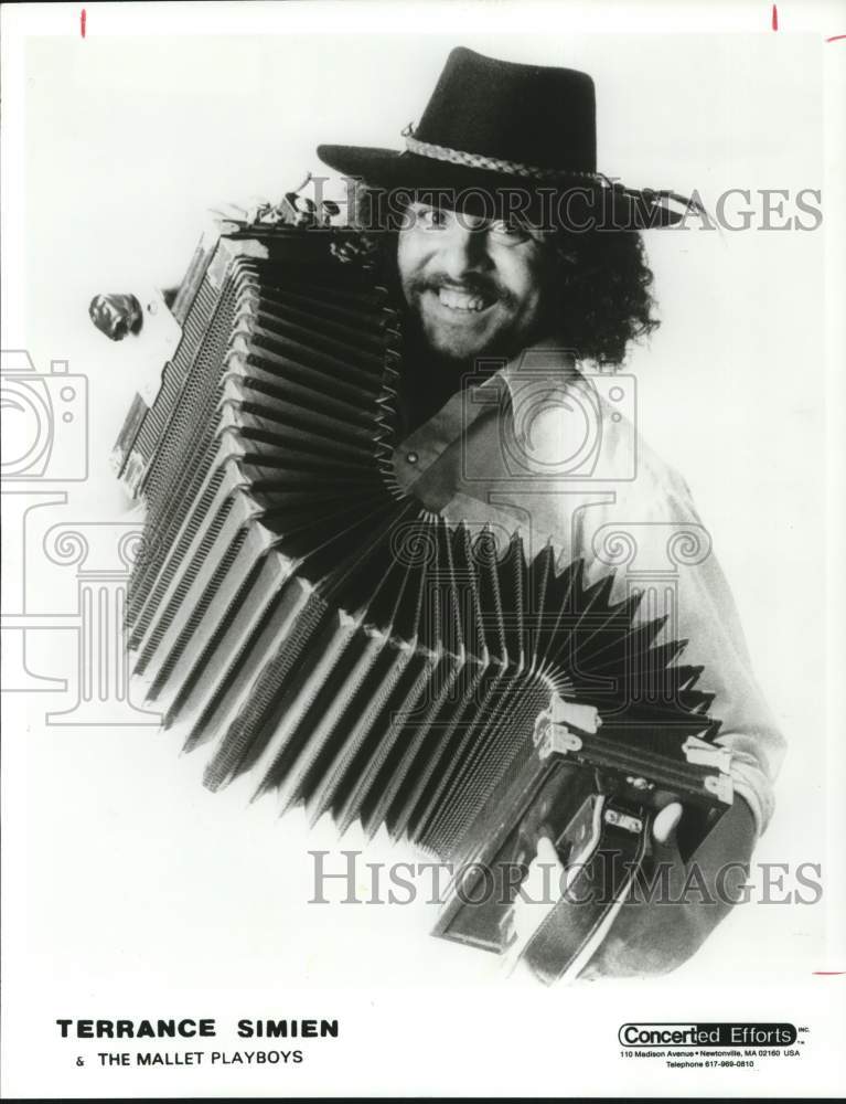 Press Photo Terrance Simien of Terrance Simien & The Mallet Playboys - sap74018- Historic Images