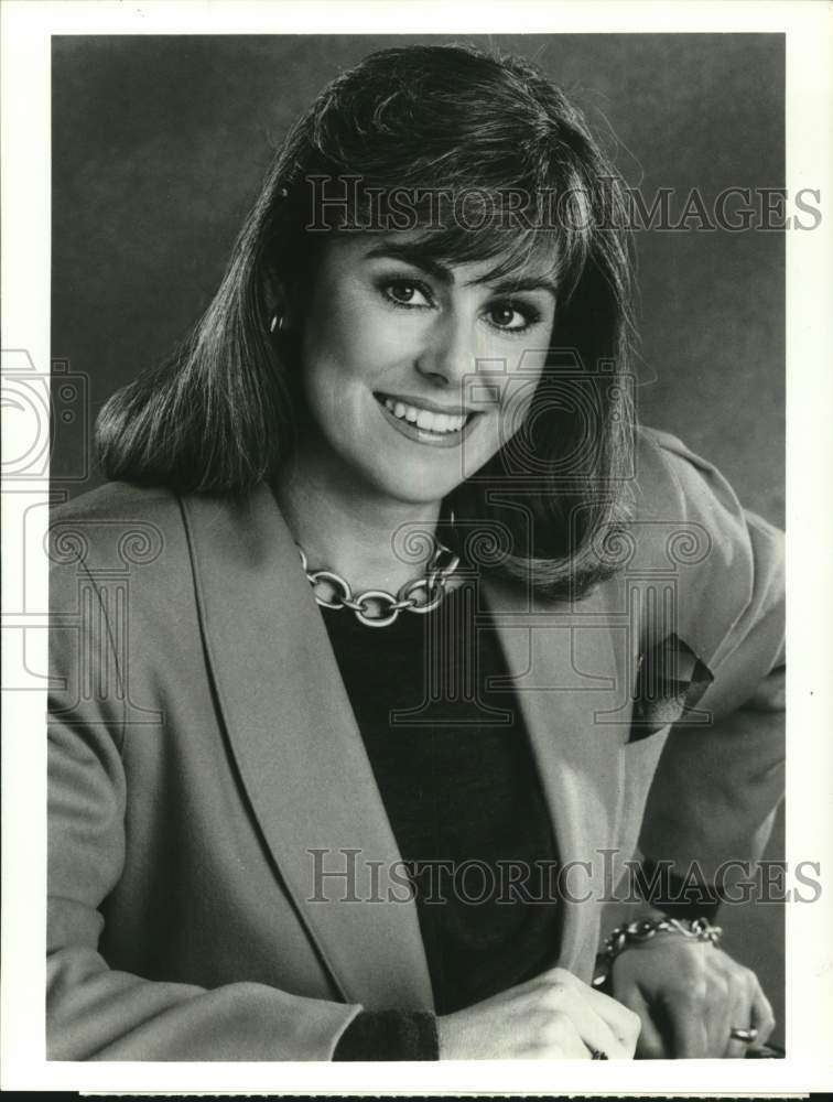 1987 Press Photo Kathleen Sullivan of CBS Morning News Broadcast - sap74283- Historic Images