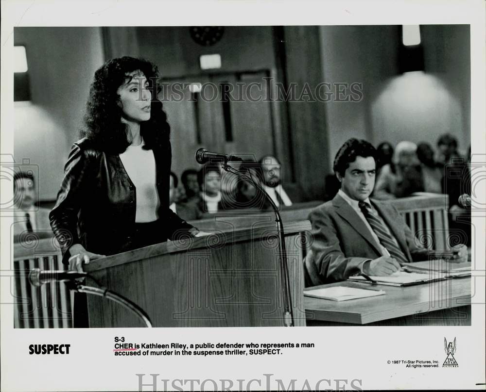 1987 Press Photo Actress/Singer Cher in &quot;Suspect&quot; Movie - sap78430- Historic Images