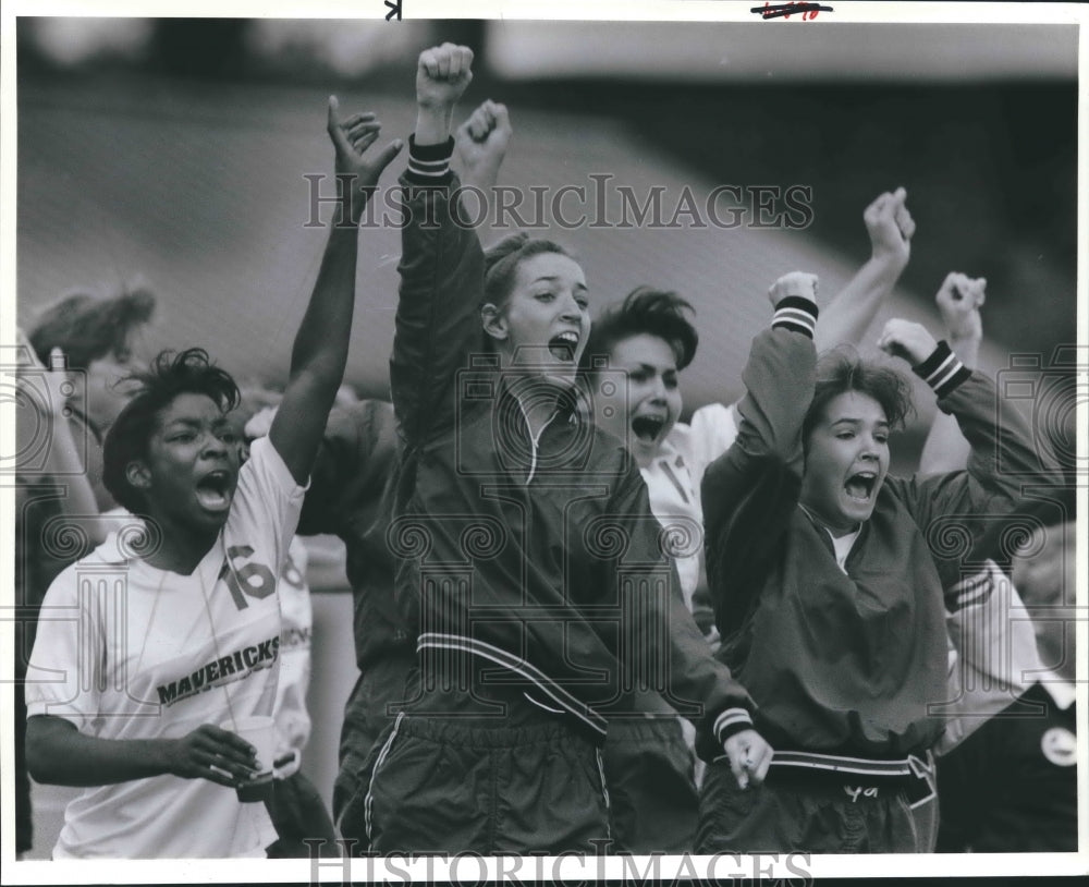 1990 Press Photo The Madison High School girls soccer bench celebrates a goal- Historic Images