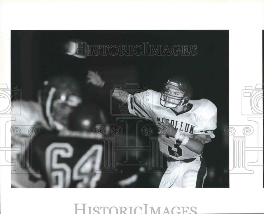 1989 Press Photo McCollum vs. Harlandale high school football action - sas00154- Historic Images