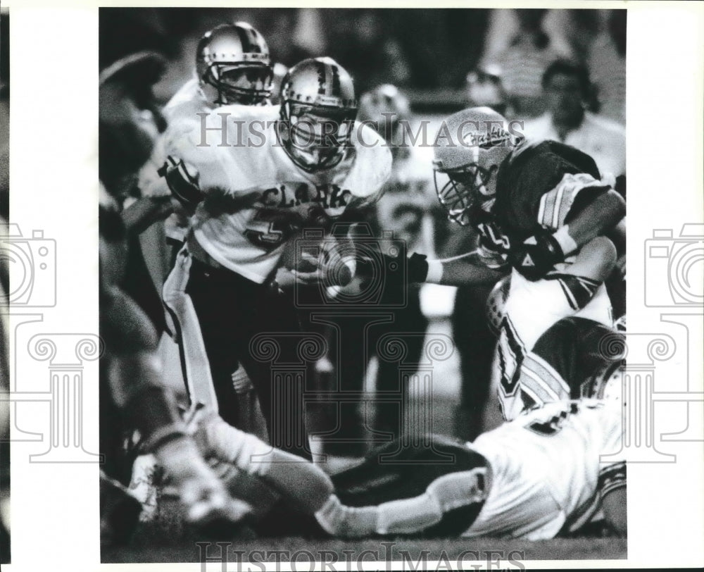 1989 Press Photo Clark High School football player Billy Shields - sas00157- Historic Images