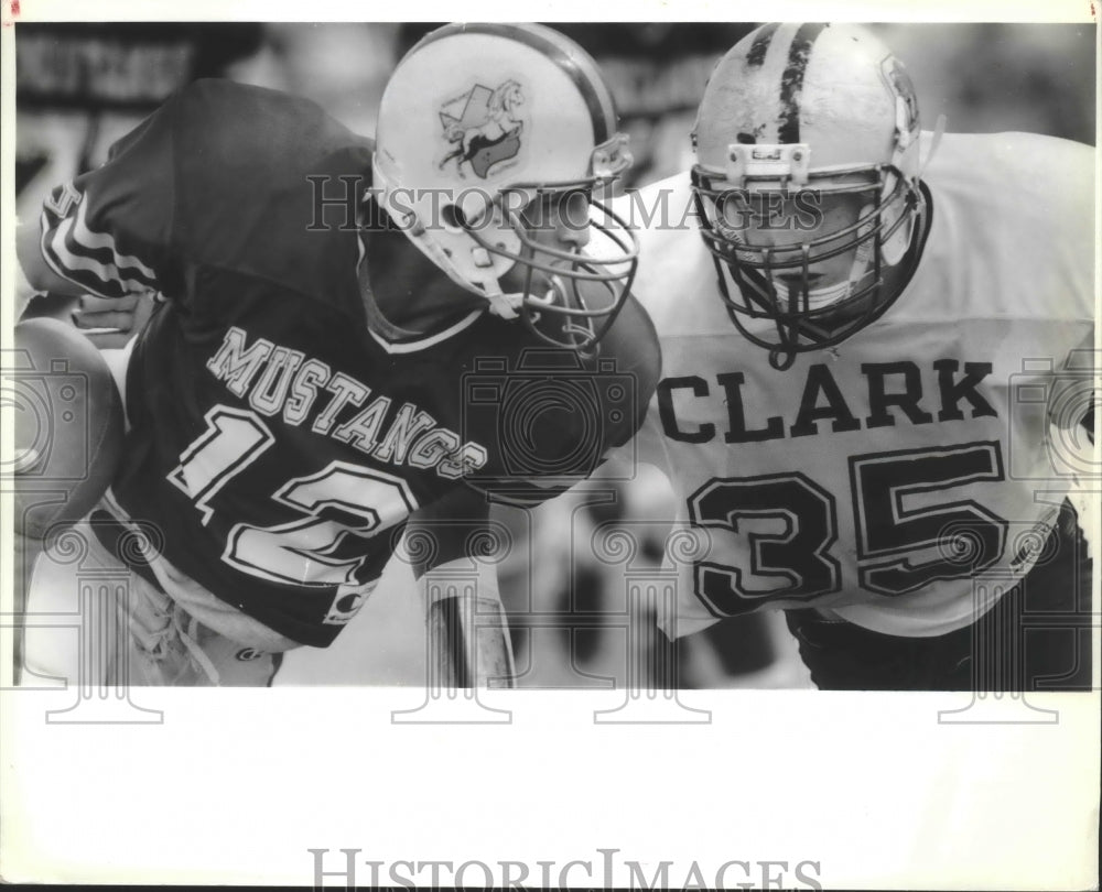 1991 Press Photo Clark and Jay high schools face off in a football game- Historic Images