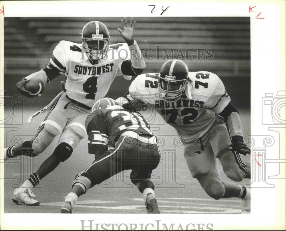 1986 Press Photo Southwest and South San Antonio West play a prep football game- Historic Images