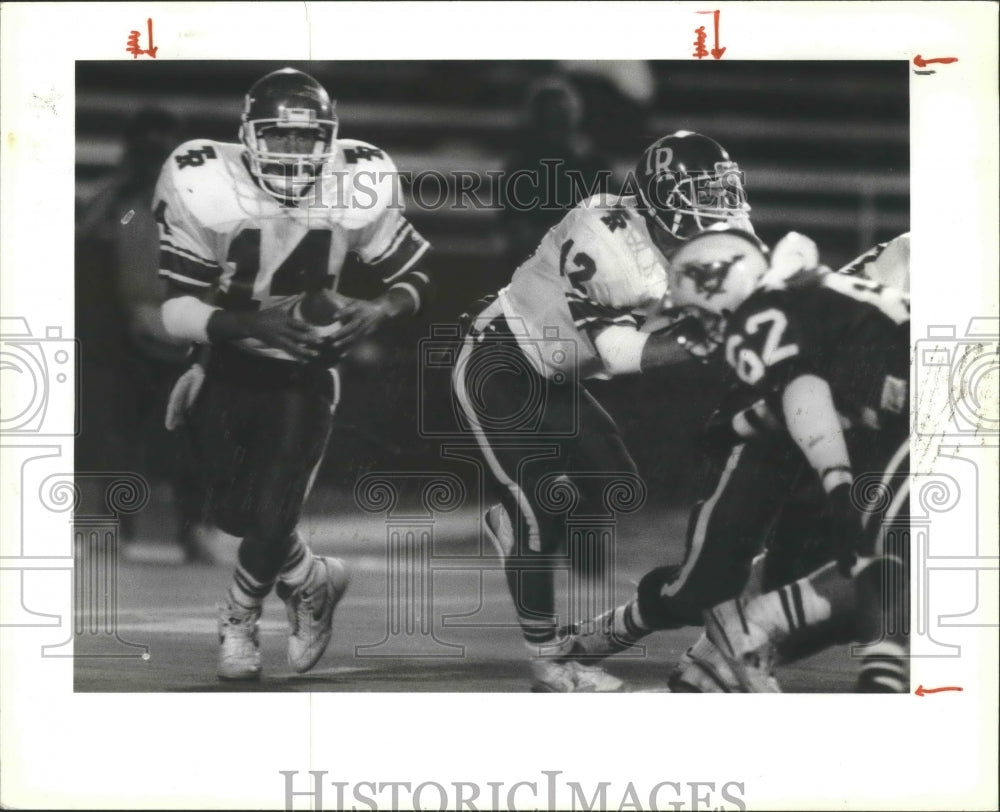 1989 Press Photo Roosevelt and Jefferson play prep football at Alamo Stadium- Historic Images