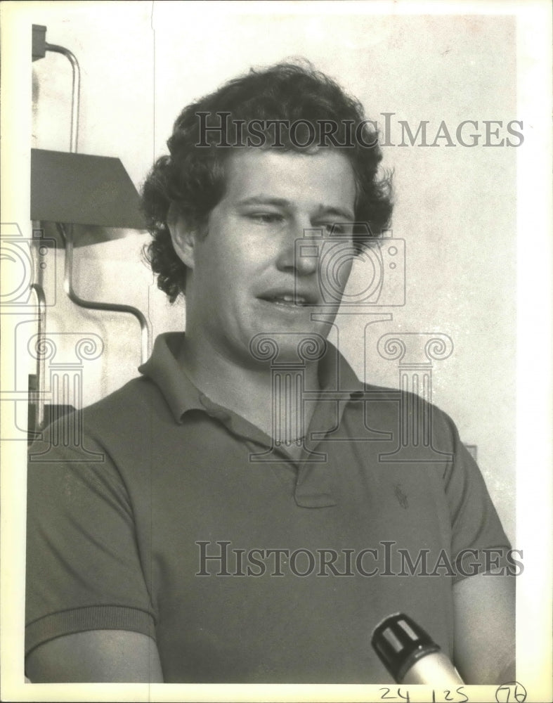 1983 Press Photo San Antonio Gunslingers football player Mike Ford - sas00853- Historic Images