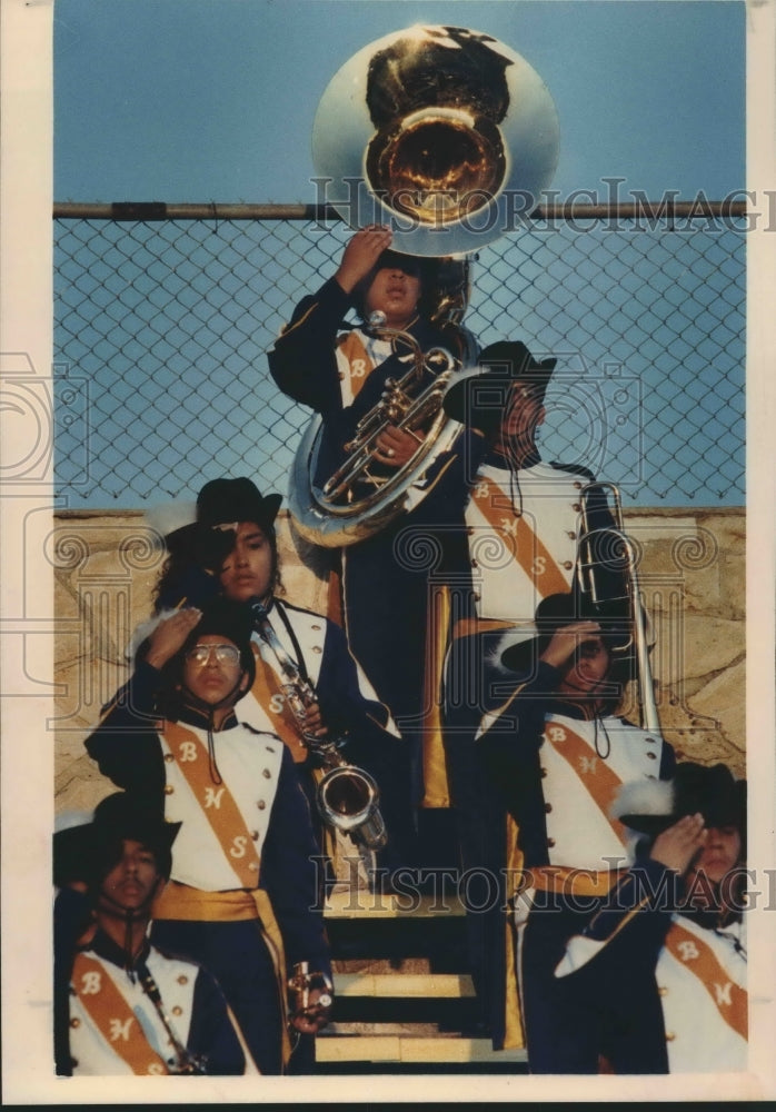 1990 Press Photo Brackenridge band members at a football game vs. Sam Houston- Historic Images