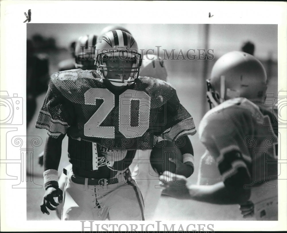 1988 Press Photo Randolph High School football player Jon Rhone - sas02098- Historic Images