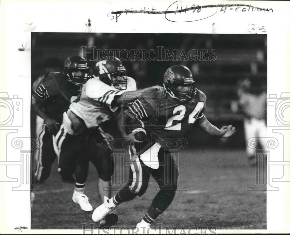 1987 Press Photo McCollum High School football player John Escobedo - sas02111- Historic Images