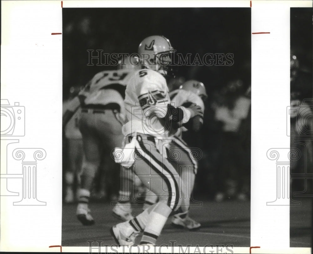 1993 Press Photo Judson&#39;s Clint Rutledge ready to pass, Playoffs, Alamo Stadium- Historic Images