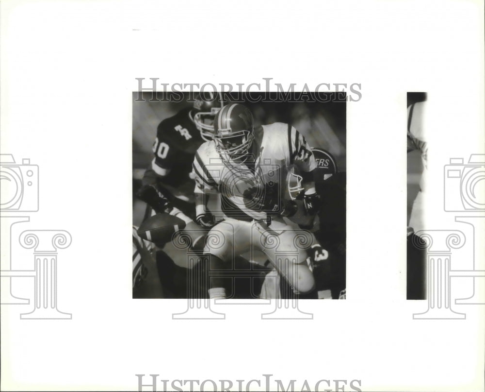 1993 Press Photo Jacob Mirelez looses the handle on the ball, Northeast Stadium- Historic Images