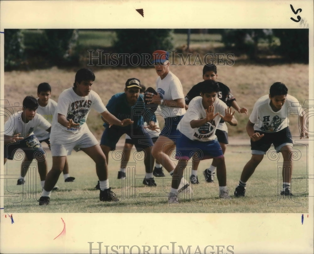 1993 Press Photo Jefferson High football coach Marshall Fleener at football camp- Historic Images