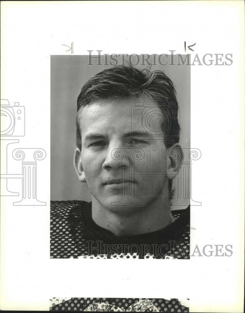 1988 Press Photo Central Catholic High football player Kyle Hemmi - sas02752- Historic Images