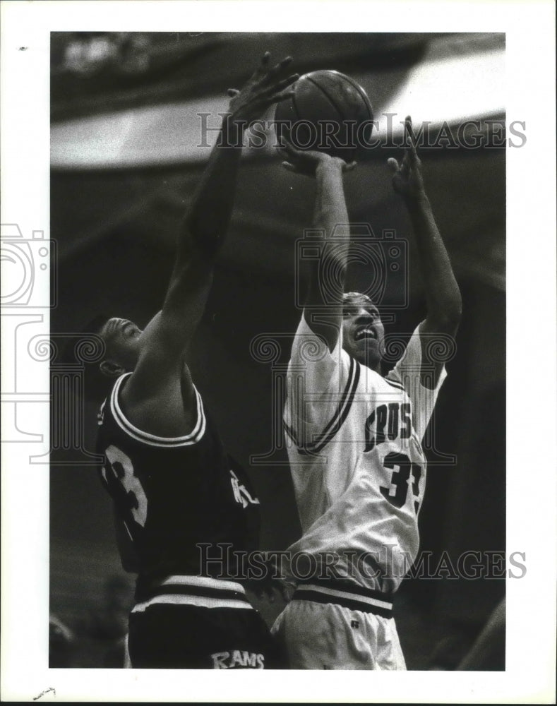 1994 Press Photo Incarnate Word and Texas Wesleyan play college basketball- Historic Images