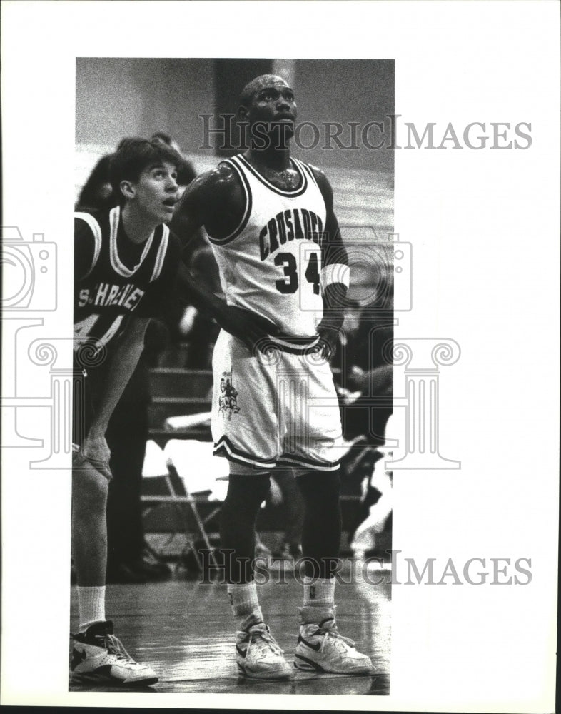 1994 Press Photo Incarnate Word and Schreiner play a college basketball game- Historic Images