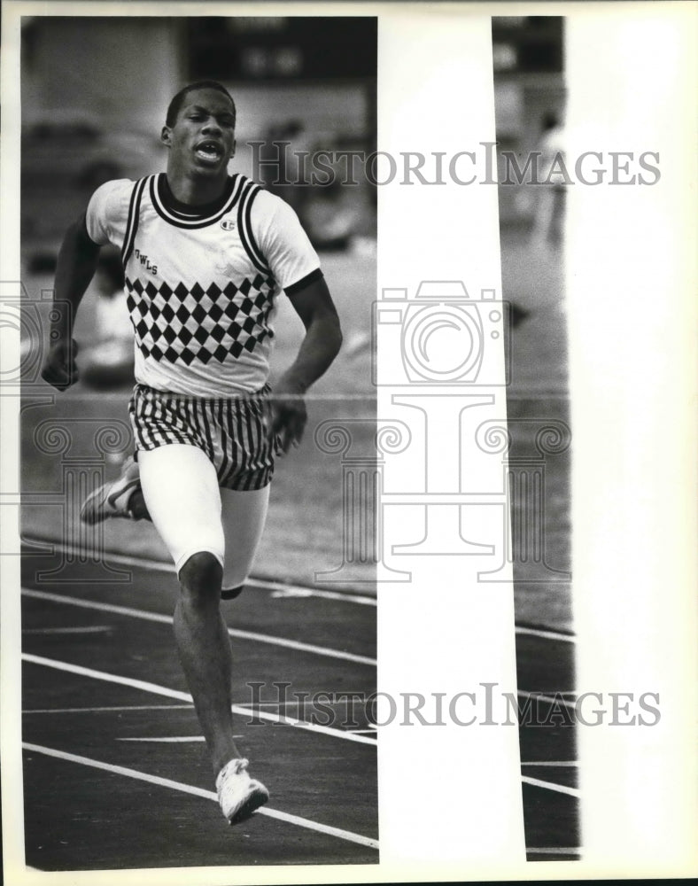 1984 Press Photo Roderick Green, Highland Winning Track Runner at Rocket Relay- Historic Images