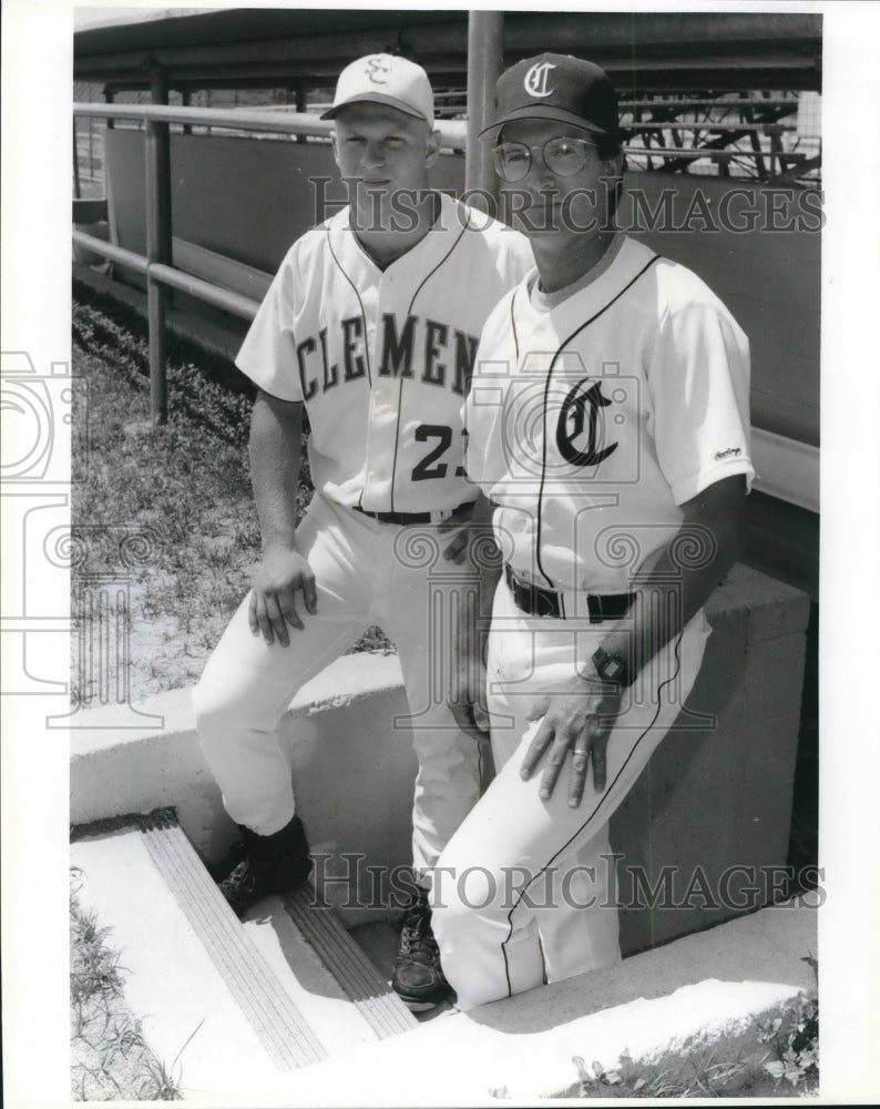 1993 Press Photo All City Baseball Coach Joe Moon with Player of the Year- Historic Images