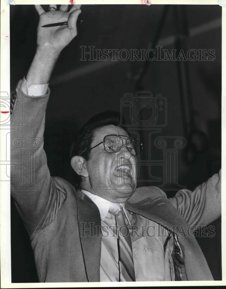1988 Press Photo Mel Barbarak, Incarnate Word College Men&#39;s Basketball Coach- Historic Images