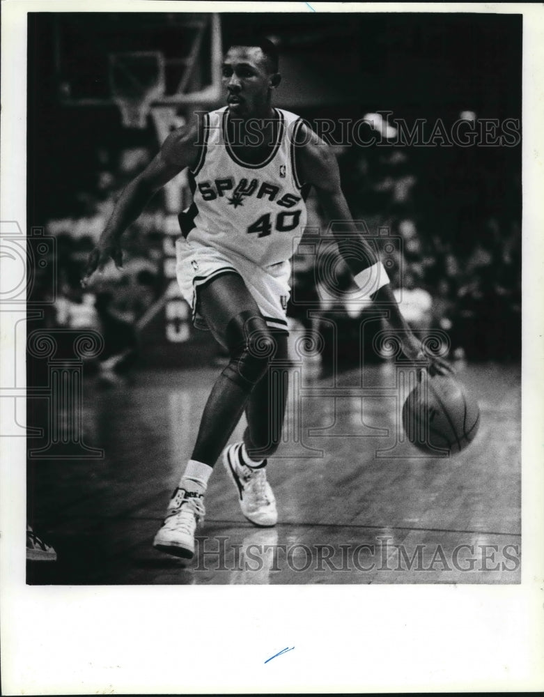 1989 Press Photo Willie Anderson, Spurs Basketball Player at Denver Game- Historic Images