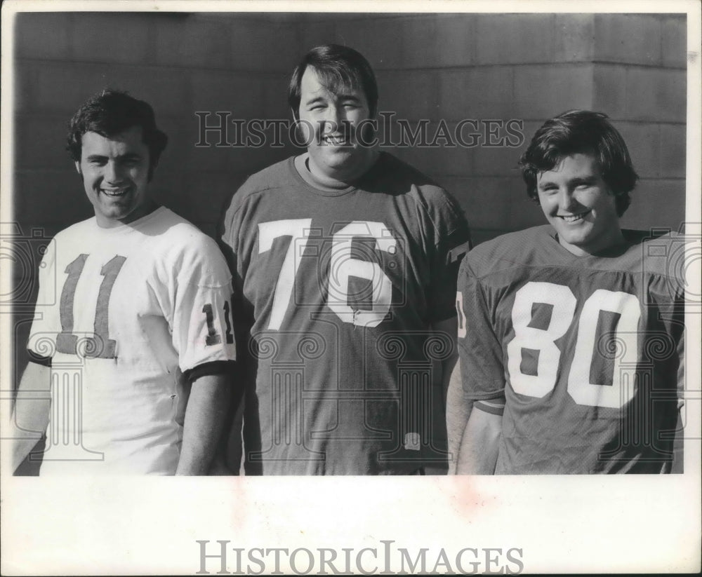 1973 Press Photo Football players including Marc Allen - sas03737- Historic Images