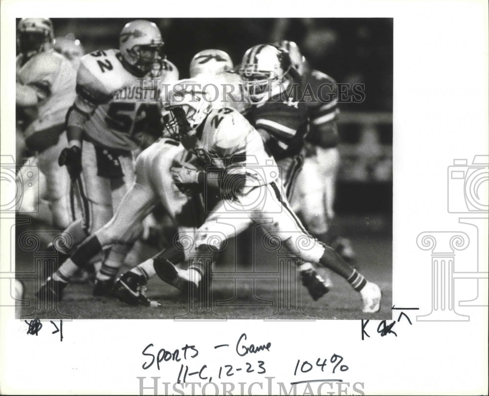 1990 Press Photo Damond McKnight at Sam Houston and Madison High Football Game- Historic Images