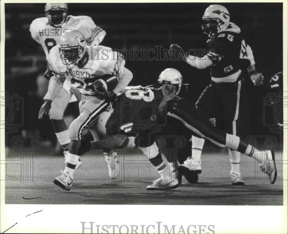 1987 Press Photo Mike Walker, Holmes High School Football Player at Game- Historic Images