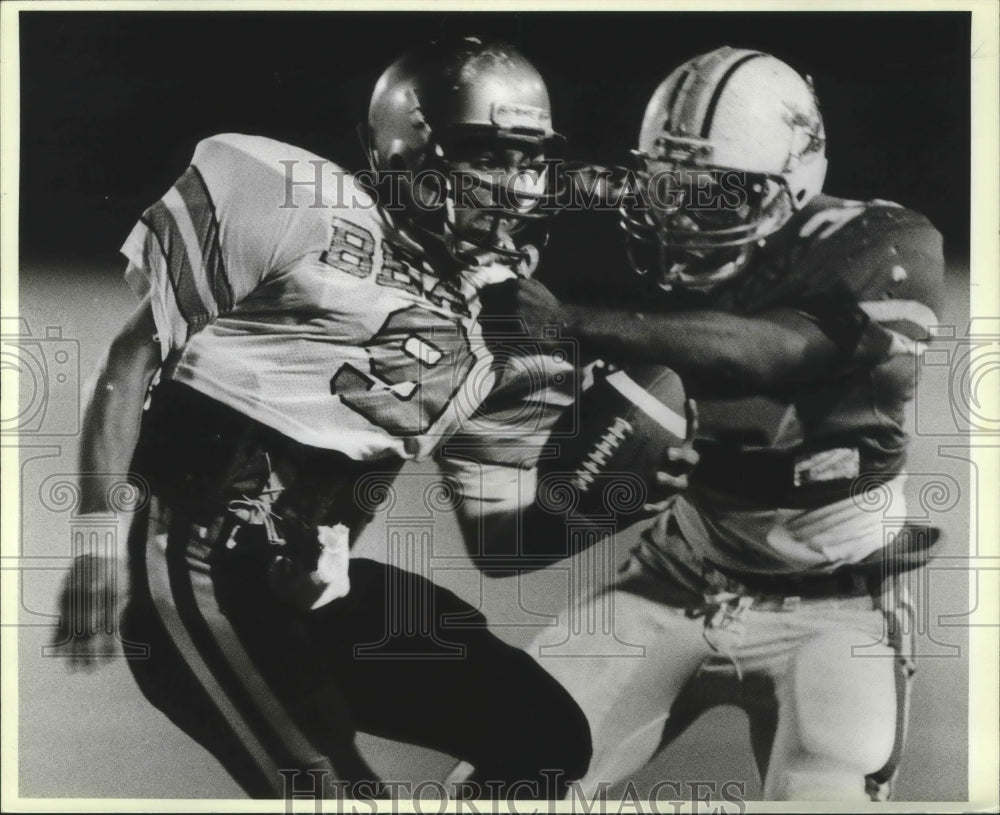 1987 Press Photo Mike Stepteau, Wheatley High School Football Player at Game- Historic Images