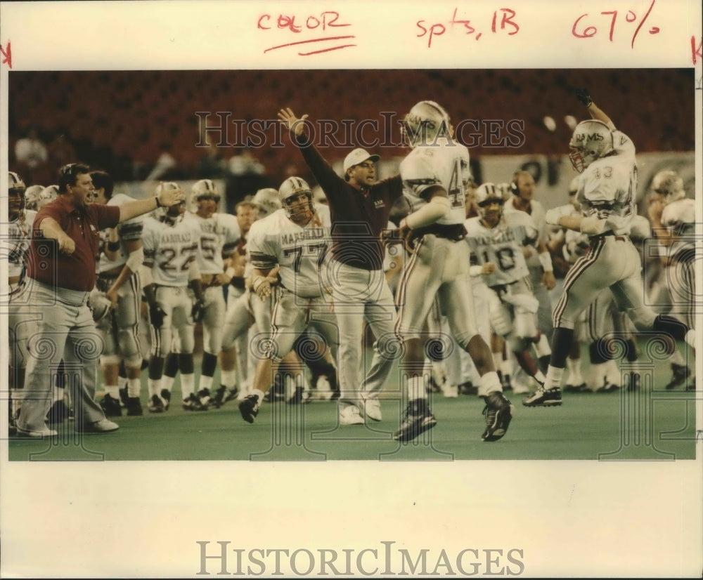 1991 Press Photo Marshall Versus Aldine High School Football Game at Astrodome- Historic Images