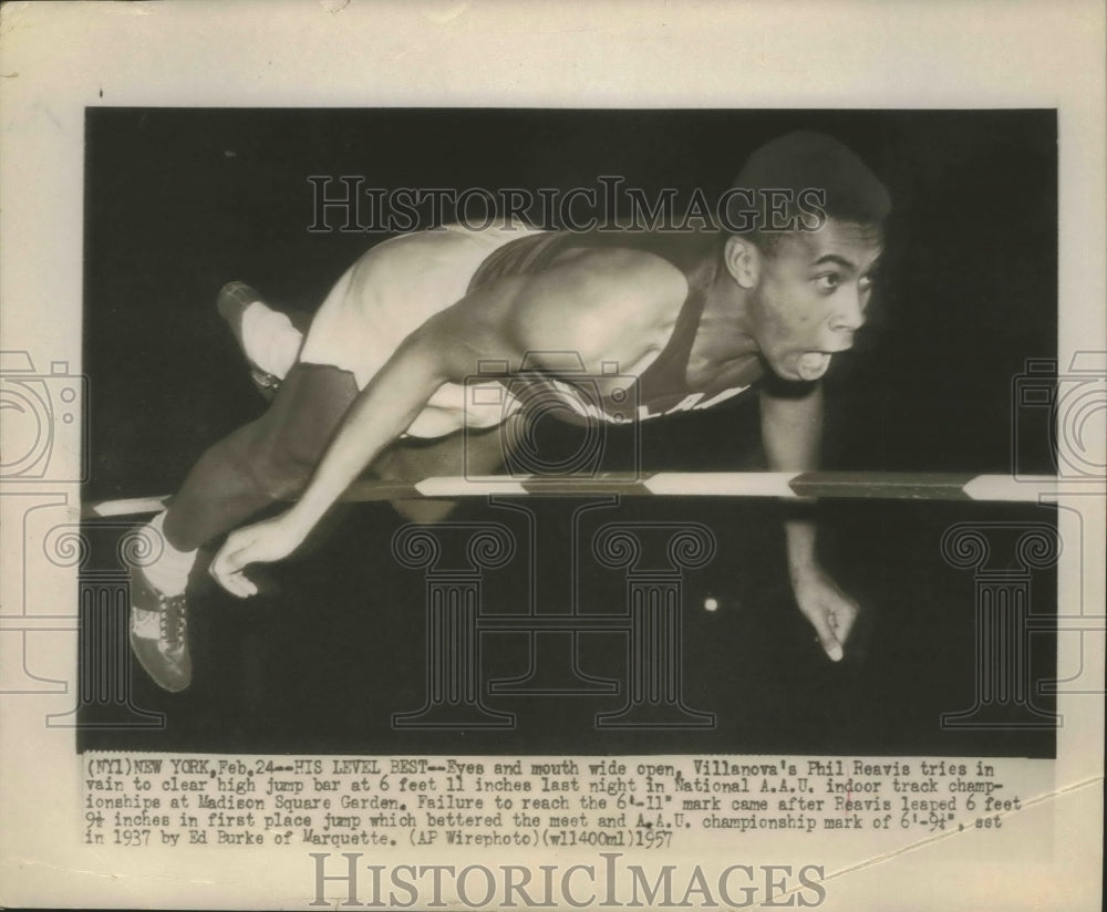 1957 Press Photo Phil Reavis, Villanova High Jumper at Madison Square Garden- Historic Images