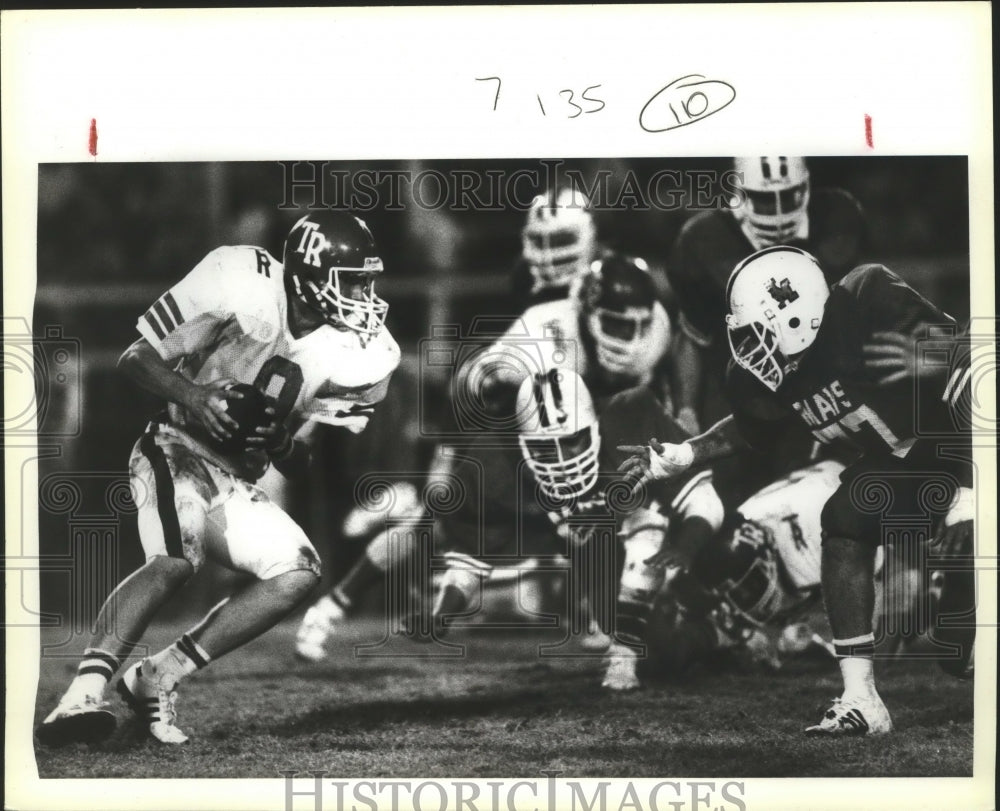 1983 Press Photo Roosevelt Mike Trigg, Madison Bryan Thomas High School Football- Historic Images