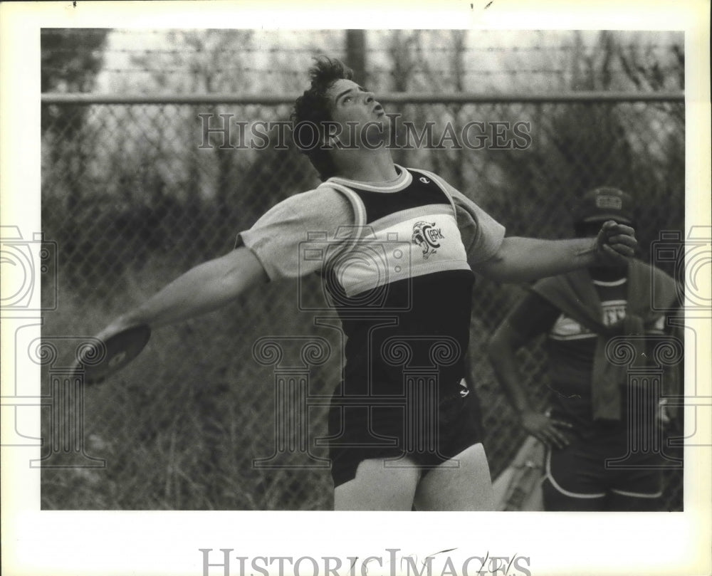 1984 Press Photo Clark High School Regional Discus Crown Student Andy Hunter- Historic Images