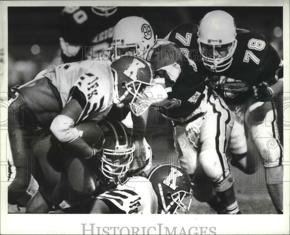 1990 Press Photo Alamo Heights Versus John F. Kennedy High School Football Game- Historic Images