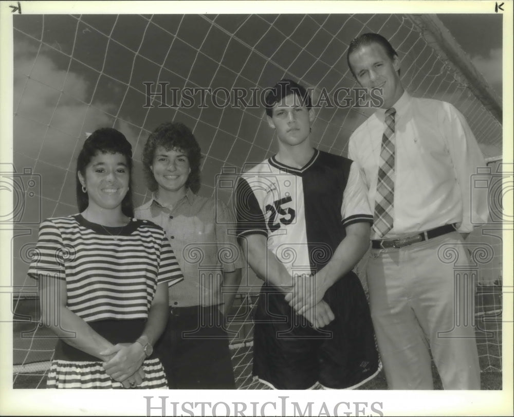 1989 Press Photo Audrey Ambrose, Calvin Soccer Player with and Others- Historic Images