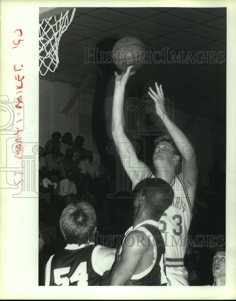 1990 Press Photo Matt Cernosek, St. Mary&#39;s College Basketball - sas04390- Historic Images