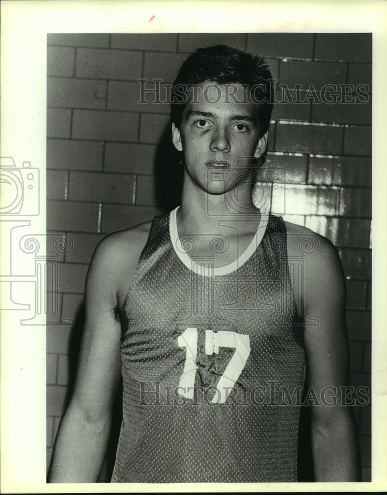 1988 Press Photo Tripp Puhl, Incarnate Word College Basketball Player- Historic Images