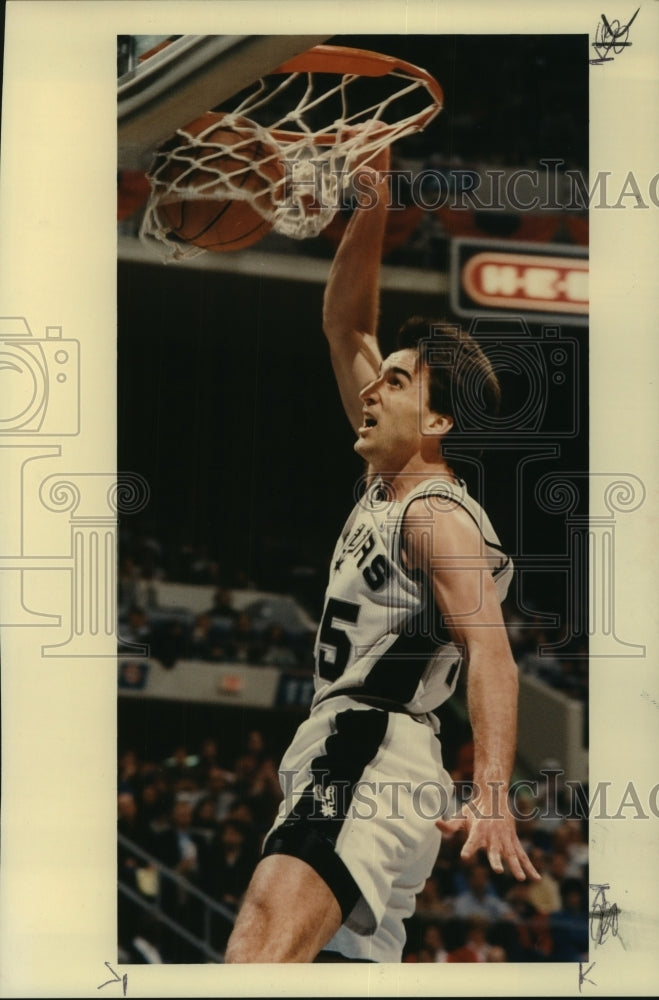 1993 Press Photo Vinnie del Negro, San Antonio Spurs Basketball Player at Game- Historic Images