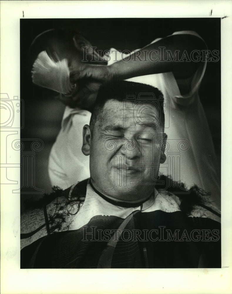 1992 Press Photo Angel Cedillo, Holy Cross High School Head Football Coach- Historic Images