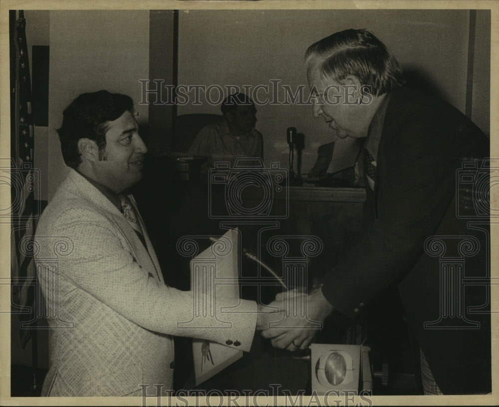 Press Photo Joe Cortez &amp; Man - sas05366- Historic Images